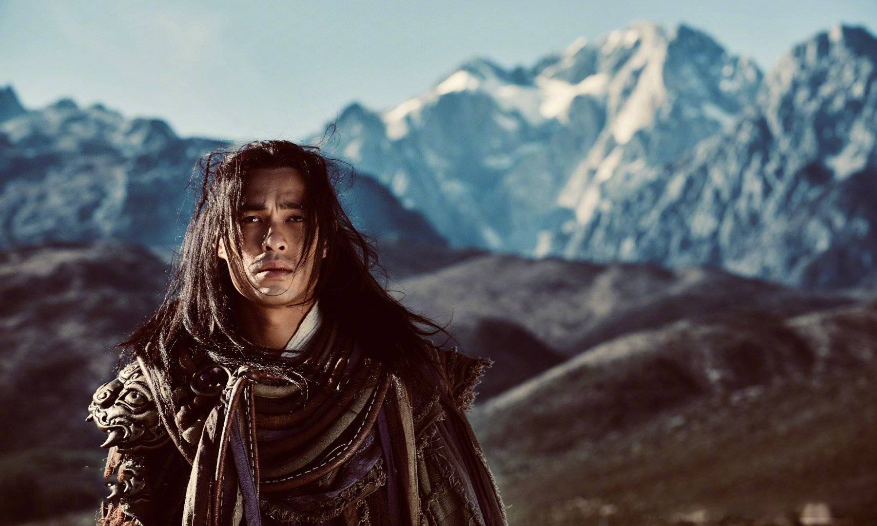 于荣光执导《天龙八部》杀青，乔峰发型时尚，王语嫣气质全无