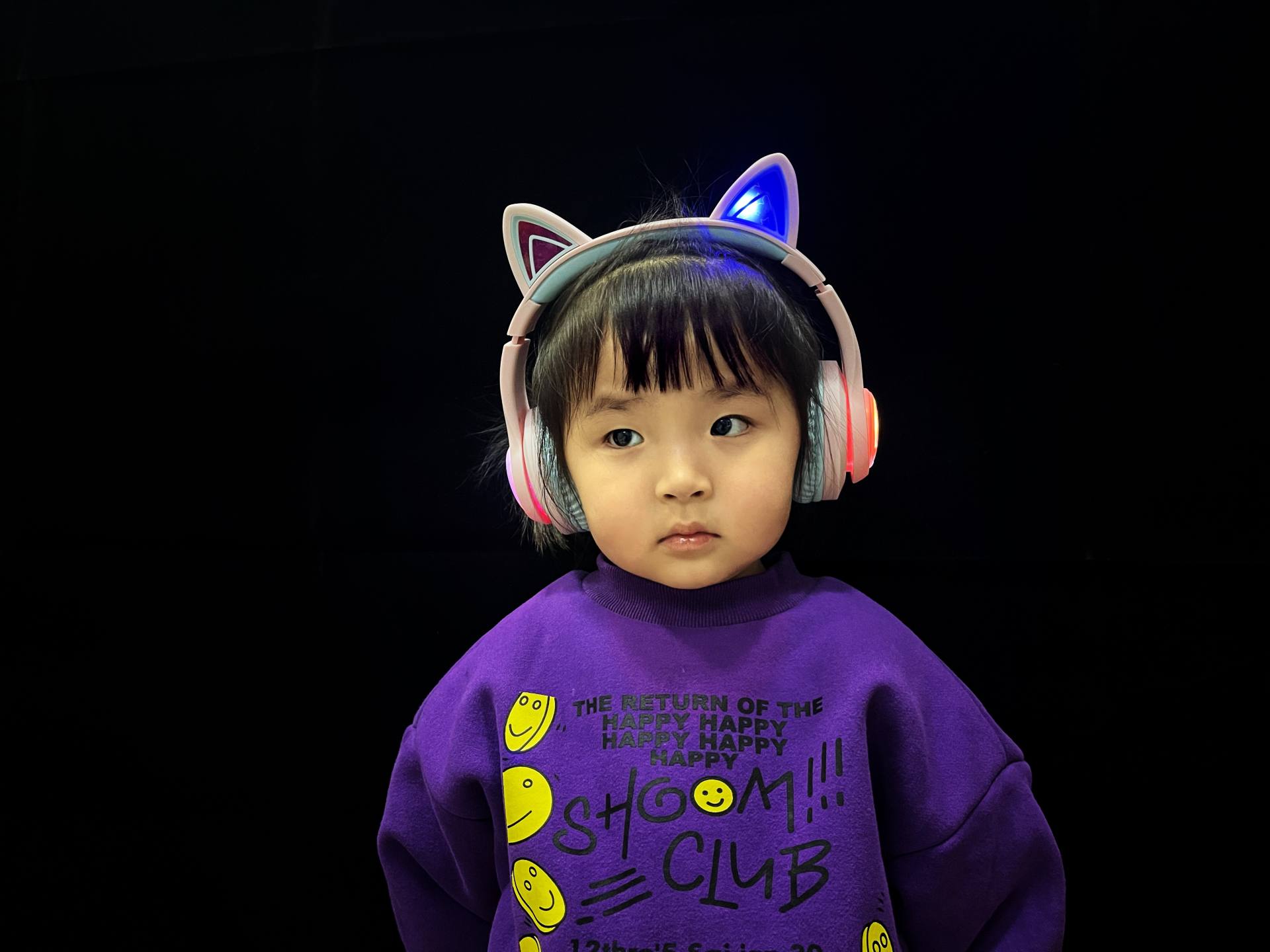 儿童上网课Tribit趣倍BTH13头戴式发光蓝牙耳机体验