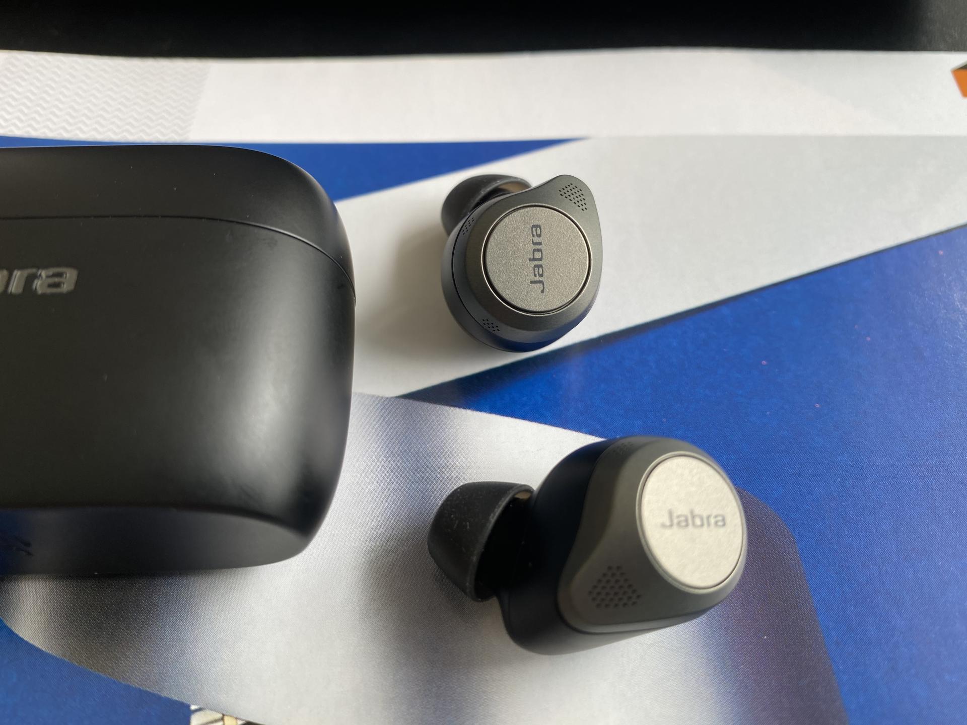 蓝牙耳机巅峰之作Jabra ELITE 85t双芯混合降噪真无线耳机测评体验