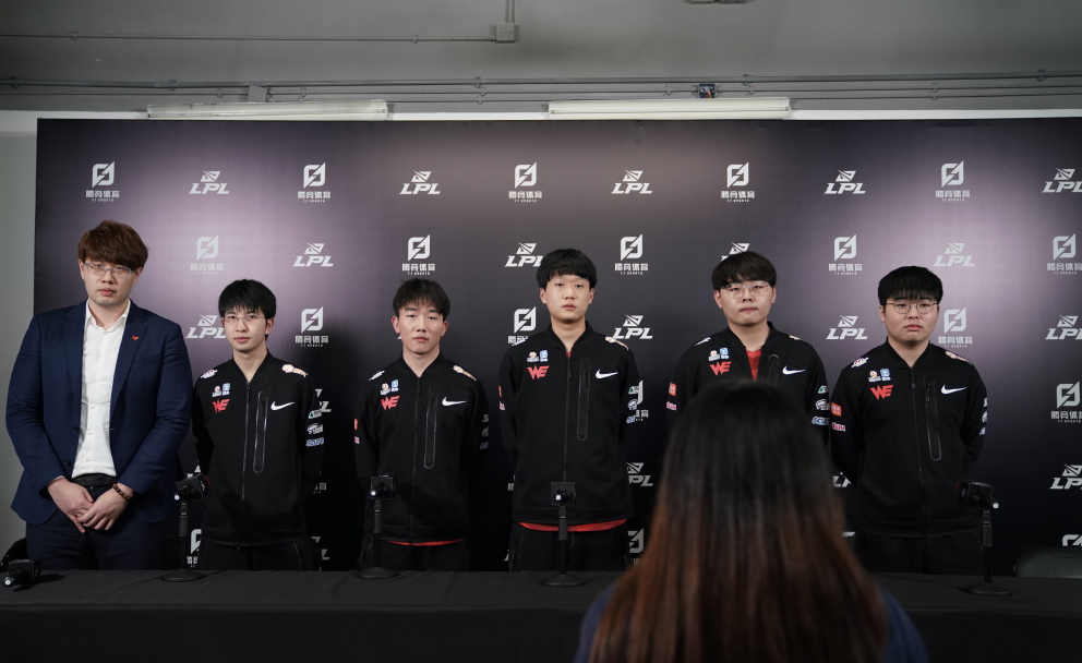 EDG0 seals JDG to win victory, drive occupies integral a list of names posted up by force 3 times, "4 emperor " the times already became the past