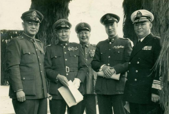 中国部队“永不退役”的3种兵：一直服役到退休