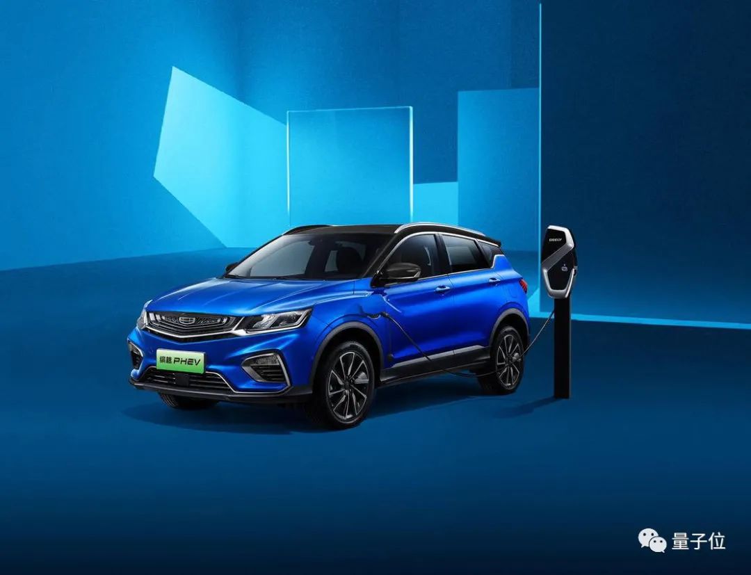 别被吉利的“车企”一面晃了眼