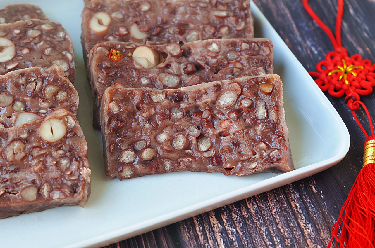 紅豆最過癮的吃法，不做丸子、不捏飯糰，軟嫩咸鮮，比糍粑香