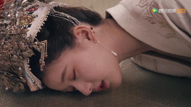 传闻中的陈芊芊：看完这些细节，果然陈楚楚才