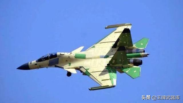 人民海军，生日快乐！中国已进入双航母时代，山东舰战力超辽宁舰