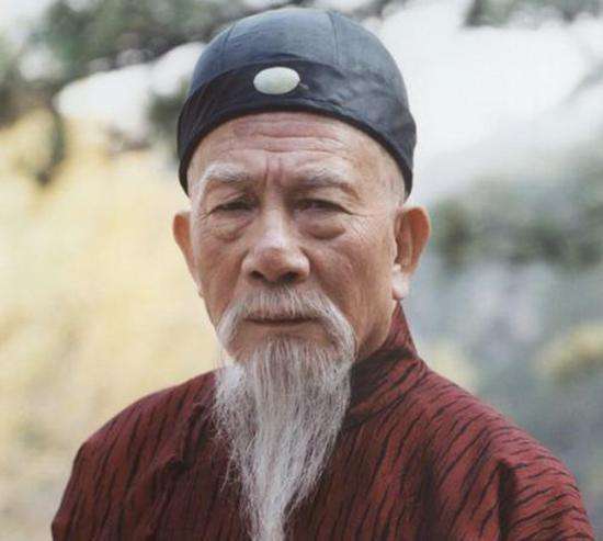 李鸿章曾断言，如中国要发展，则不能轻视这个