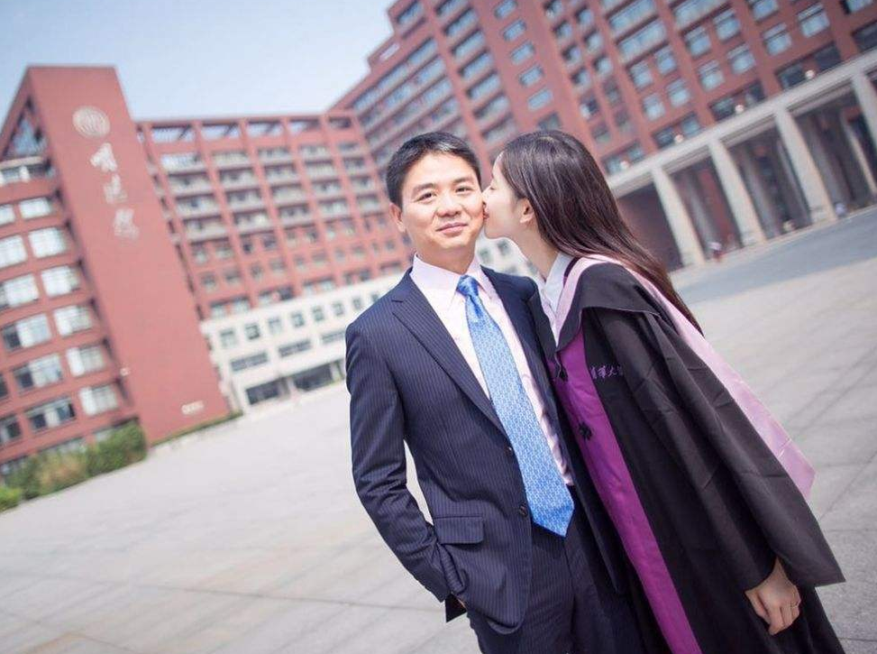 中国4大“屌丝逆袭”的富豪，每一个都身价不菲