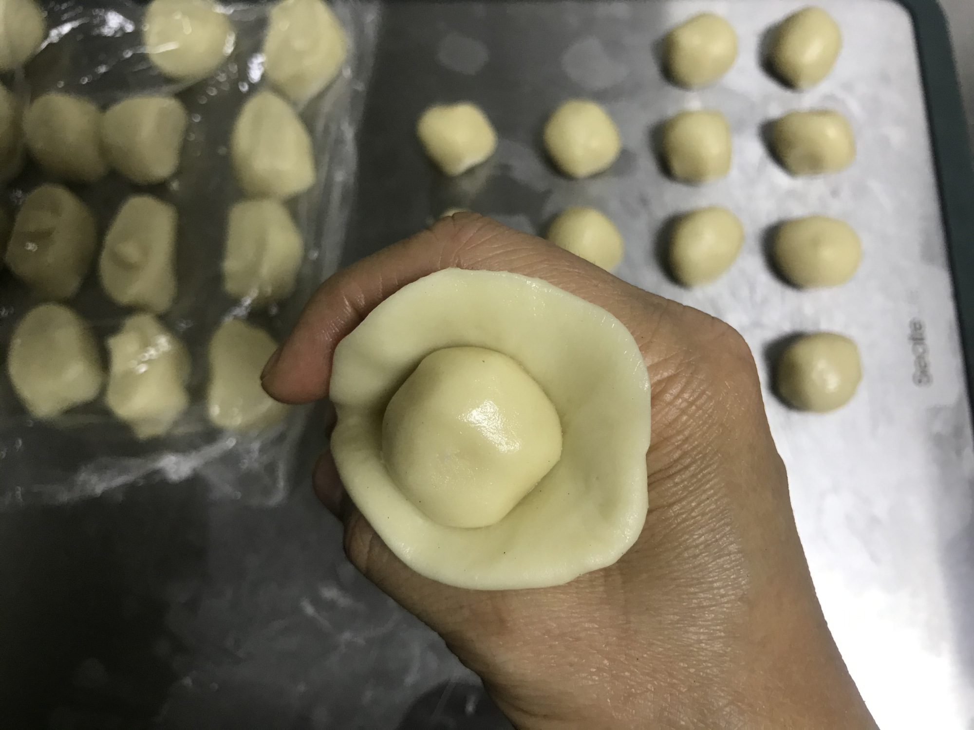 椒盐饼做法小技巧，学会可开店，香酥掉渣层次多，好吃不腻别错过