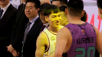 Wu Qian obtains MVP, zhao Jiwei just is congratulated greatly, guo Allan try to show happyness when one is sad! A couplet sees an eye