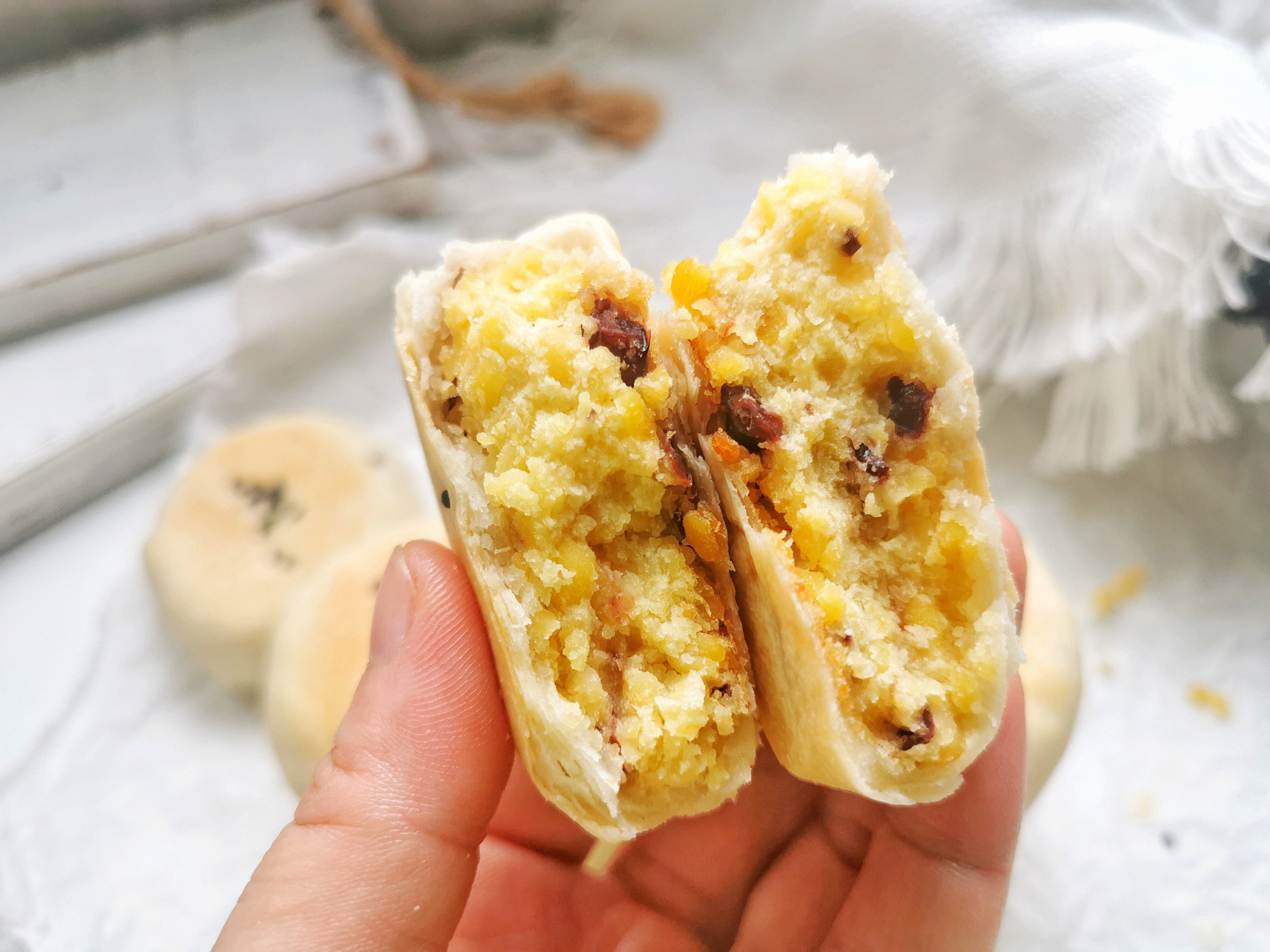 自制绿豆饼，低糖少油无需炒豆沙，清凉解暑促消化，平底锅也能做