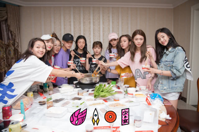 火箭少女101解散倒计时，女团创始人称呼仿佛又回到18年的夏天