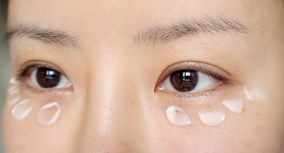 “眼霜”到底有沒有用？深扒它的謊言和真相