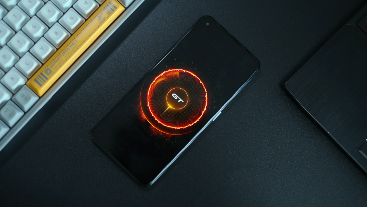 realme真我GT Neo2评测：两幅“面孔”双重体验，扛起质价比大旗