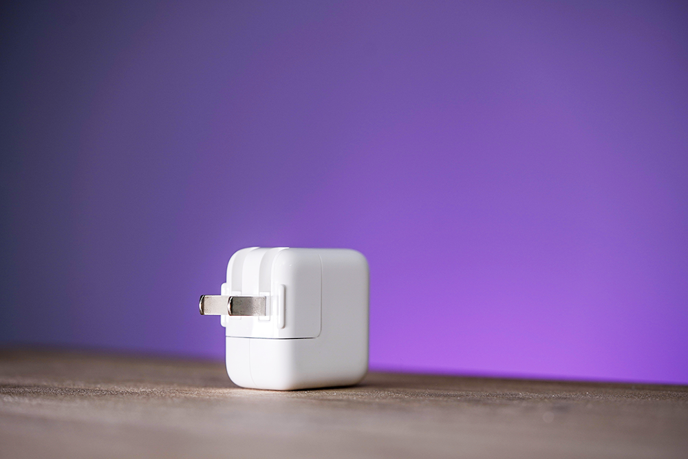 横评诉值 | 都是苹果官方充电器，差距竟如此悬殊？