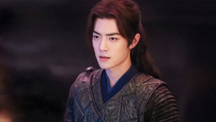 Xiao Zhan uses skill of the first fetch from send: La Yincao is twined on the head, the result exposes dress hole to still stick wool