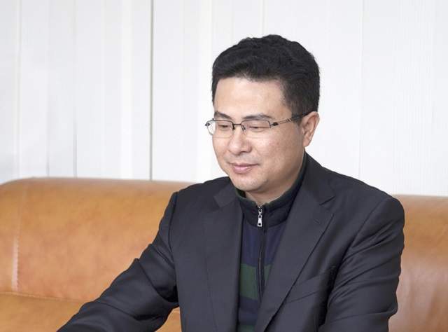 金立手机创始人：一把牌输7亿美金，欠款200多亿