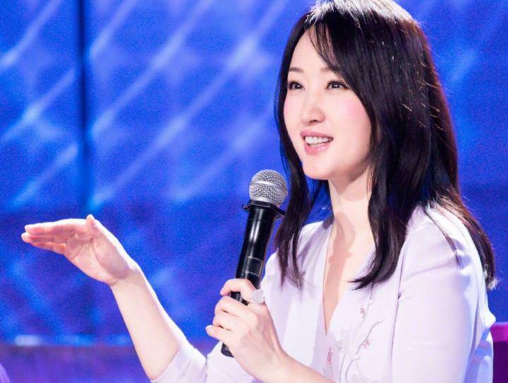 至今未婚的8位大龄女星，各有各的苦衷，最大