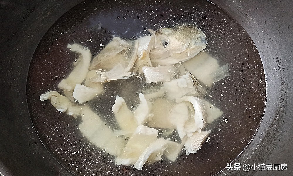 图片[8]-【清汤鲈鱼片】做法步骤图 教你把它做成鱼片汤成菜味道鲜美-起舞食谱网