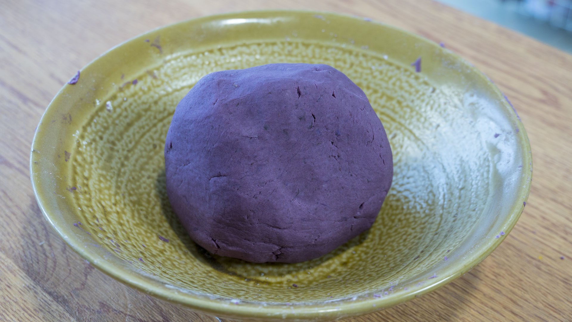 手工芋圓最快速的做法，1搓2揉，勁道Q彈，大人小孩都喜歡吃