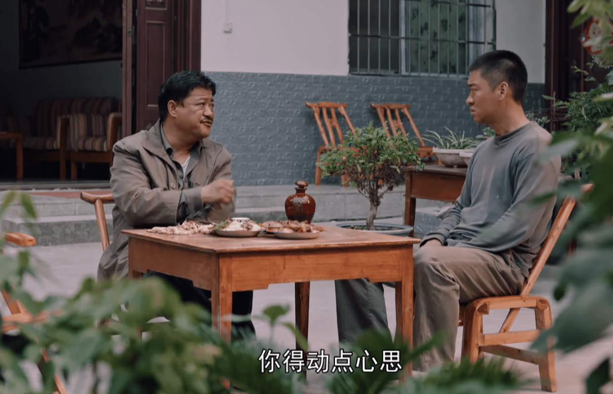 曹云金翻红，电视剧里说相声成搞笑担当，出色演技助其逆袭