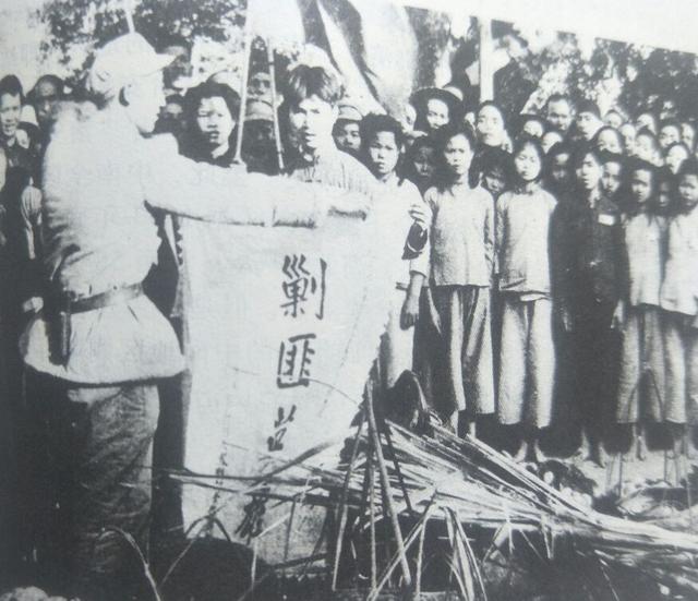 1947年，我黨一下犧牲5名師級幹部，毛主席大怒：一定要血債血償