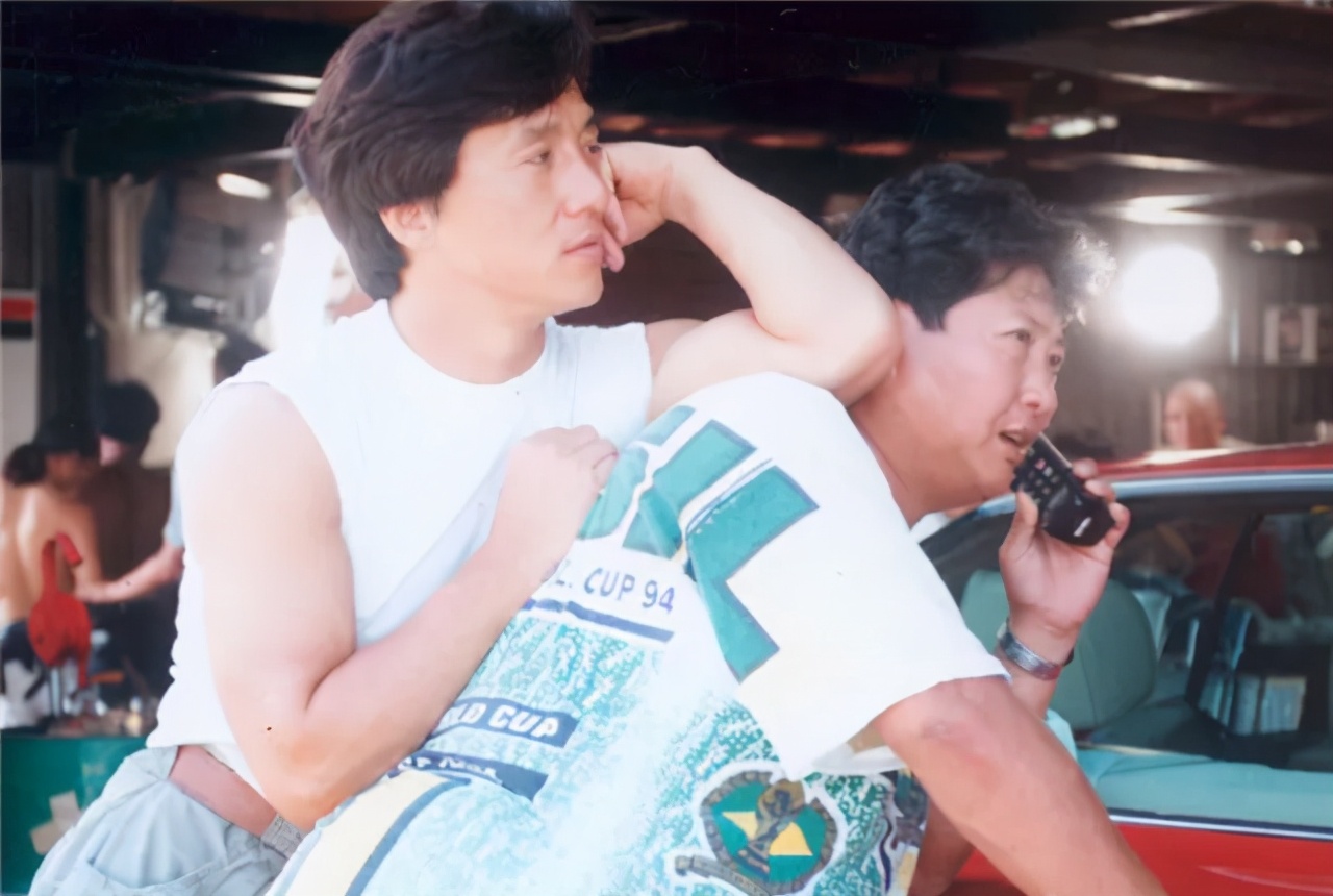 1995年，成龙花2亿拍了一部电影，却斩断了袁咏仪