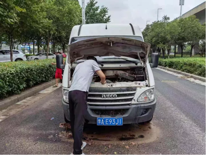 河南抗洪救災專題報道｜南京依維柯 風雨礪初心 防汛顯擔當