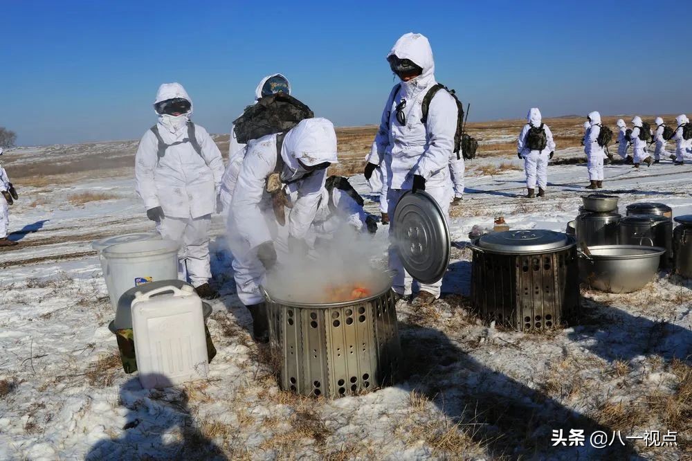 部队里一天三顿吃这么好？太怀念了