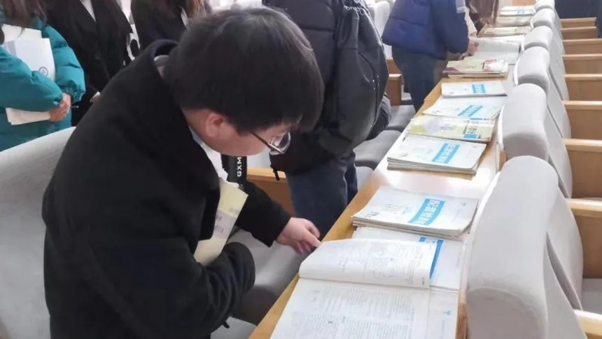 ������������һ�� - ��ƽʵ��ѧУ