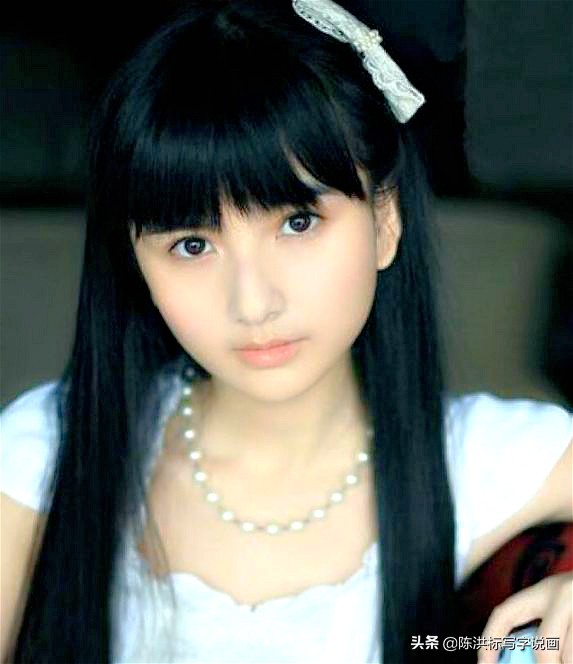 When you highly praise her 40 years old to resemble 18 years old, she already 3 go up writer plute a list of names posted up, still became caricature big Ga