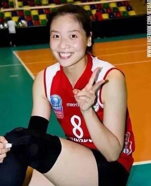 魏秋月的故事：亚洲最美二传，与老公15岁就相识，曾被郎平催婚