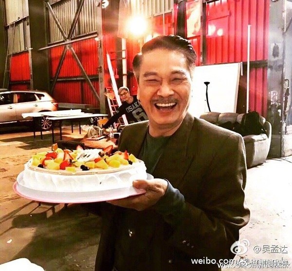 吳孟達兒子雙眼泛紅送別父親，或將成立治喪委員會，喪禮時間未定