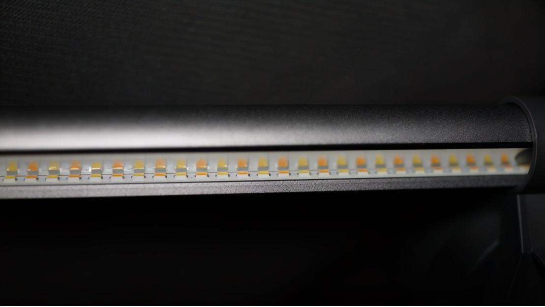 第三代屏幕灯来了 明基ScreenBar Halo新品体验