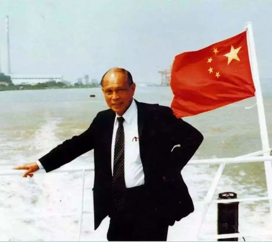 作为亿万富翁却险被驱逐香港 霍英东为何可享受