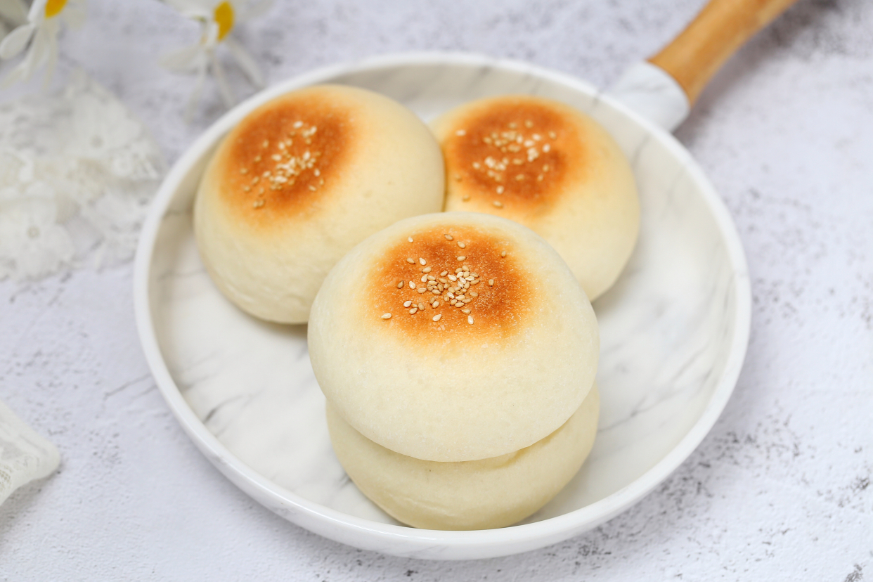 自制健康美味的日式芋泥饼，暄软香甜无任何添加，一出炉就吃仨