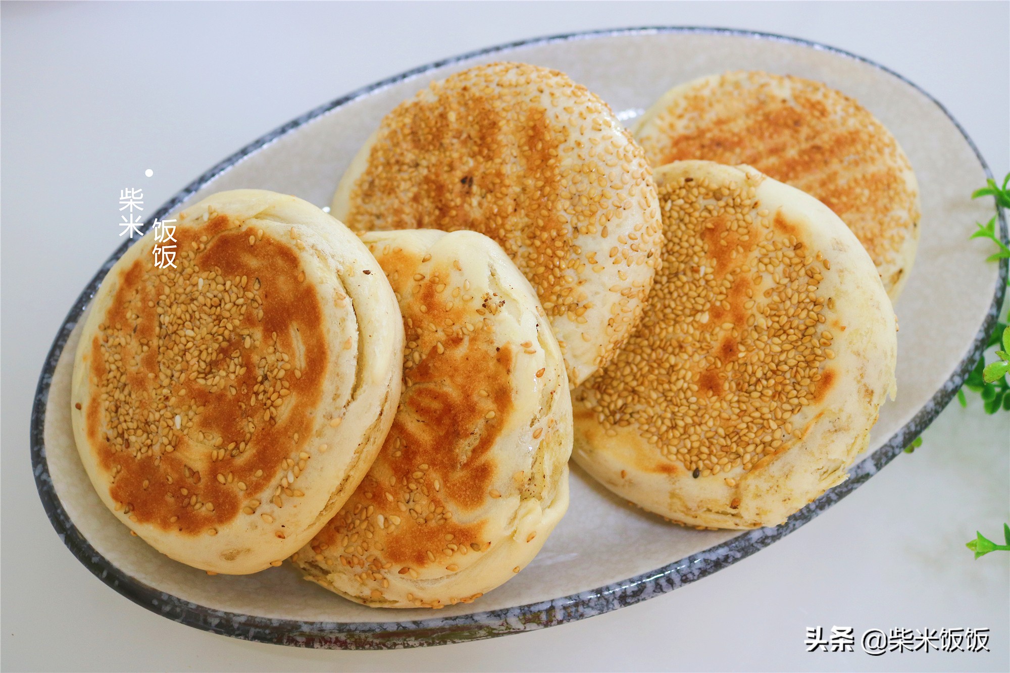 燒餅這樣做太好吃了，外酥裡軟，一層更比一層香，做法簡單