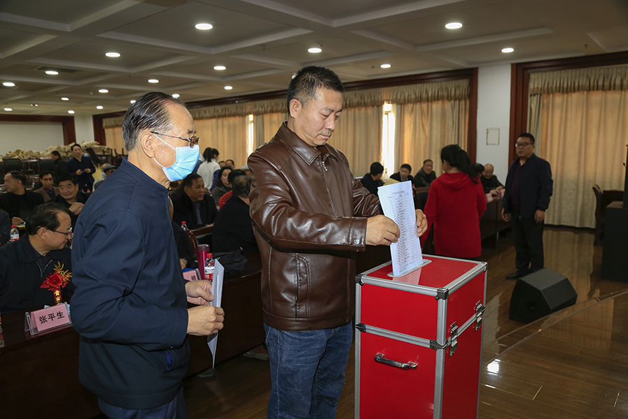兰州诗词学会成立，杨重琦当选会长