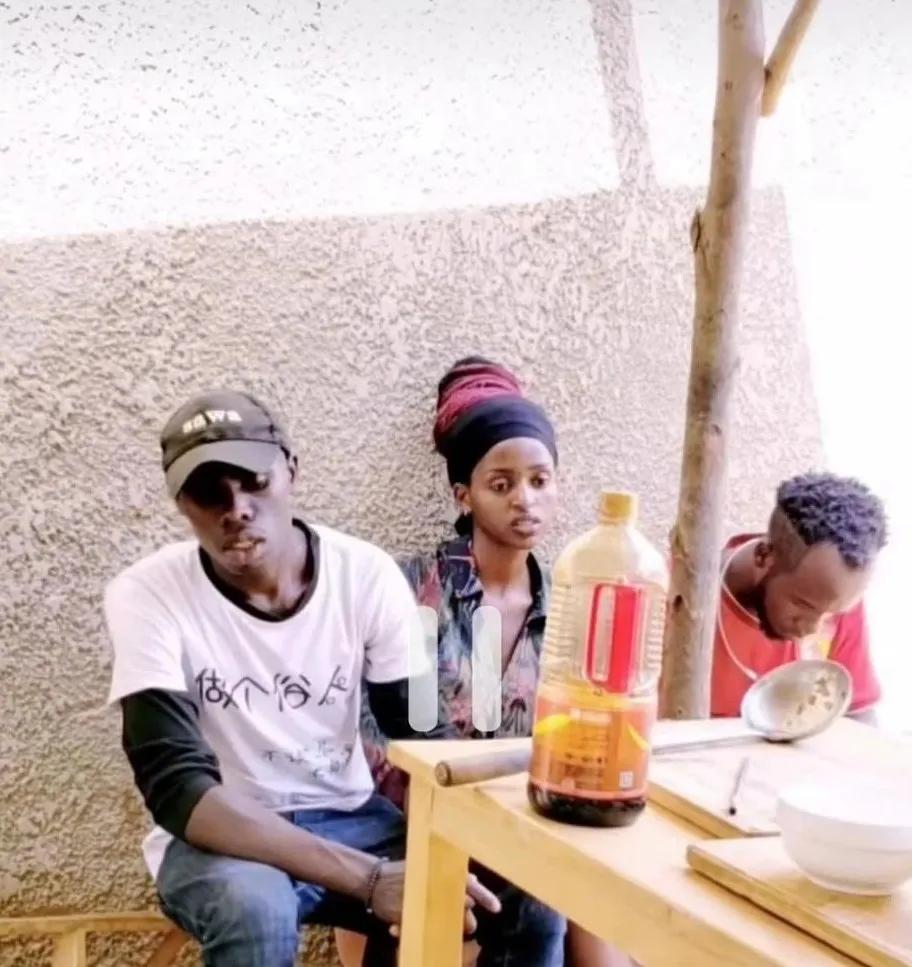 非洲黑人最时髦的衣服，可能是你扔掉的二手货