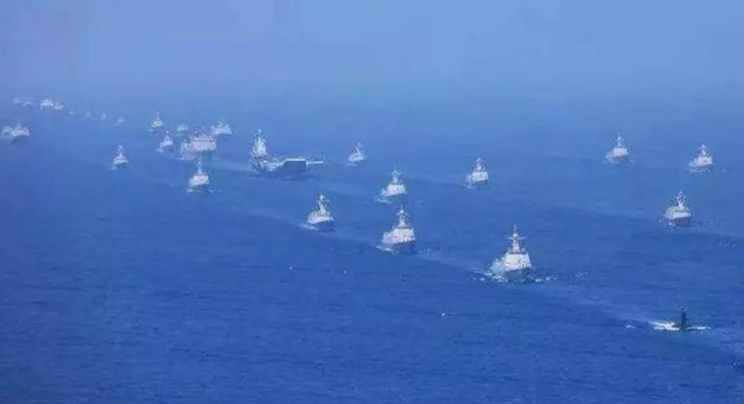 中美海上军事力量对比，中国还落后美国多少年？