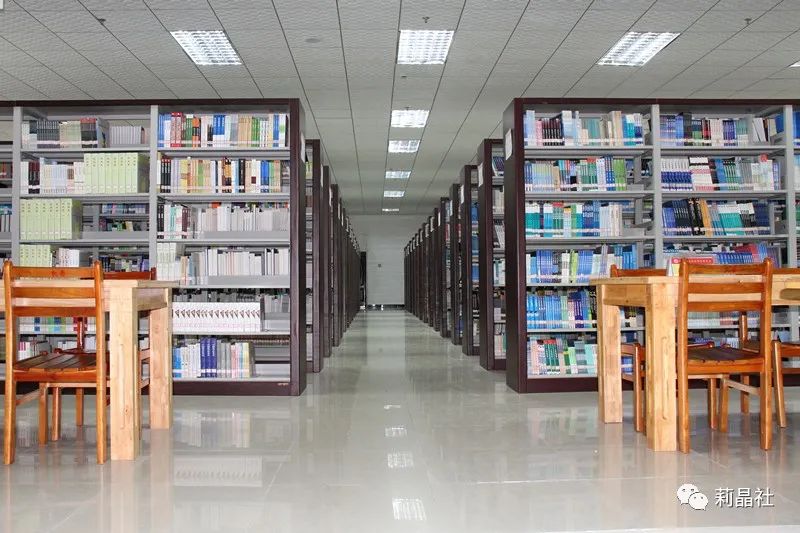 “莉晶社”落户凯里学院双创空间，为年轻人搭建最佳创业平台