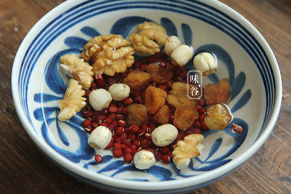 小暑后，这豆浆要常喝，比牛奶强多了，养心安神，天气越热越要喝