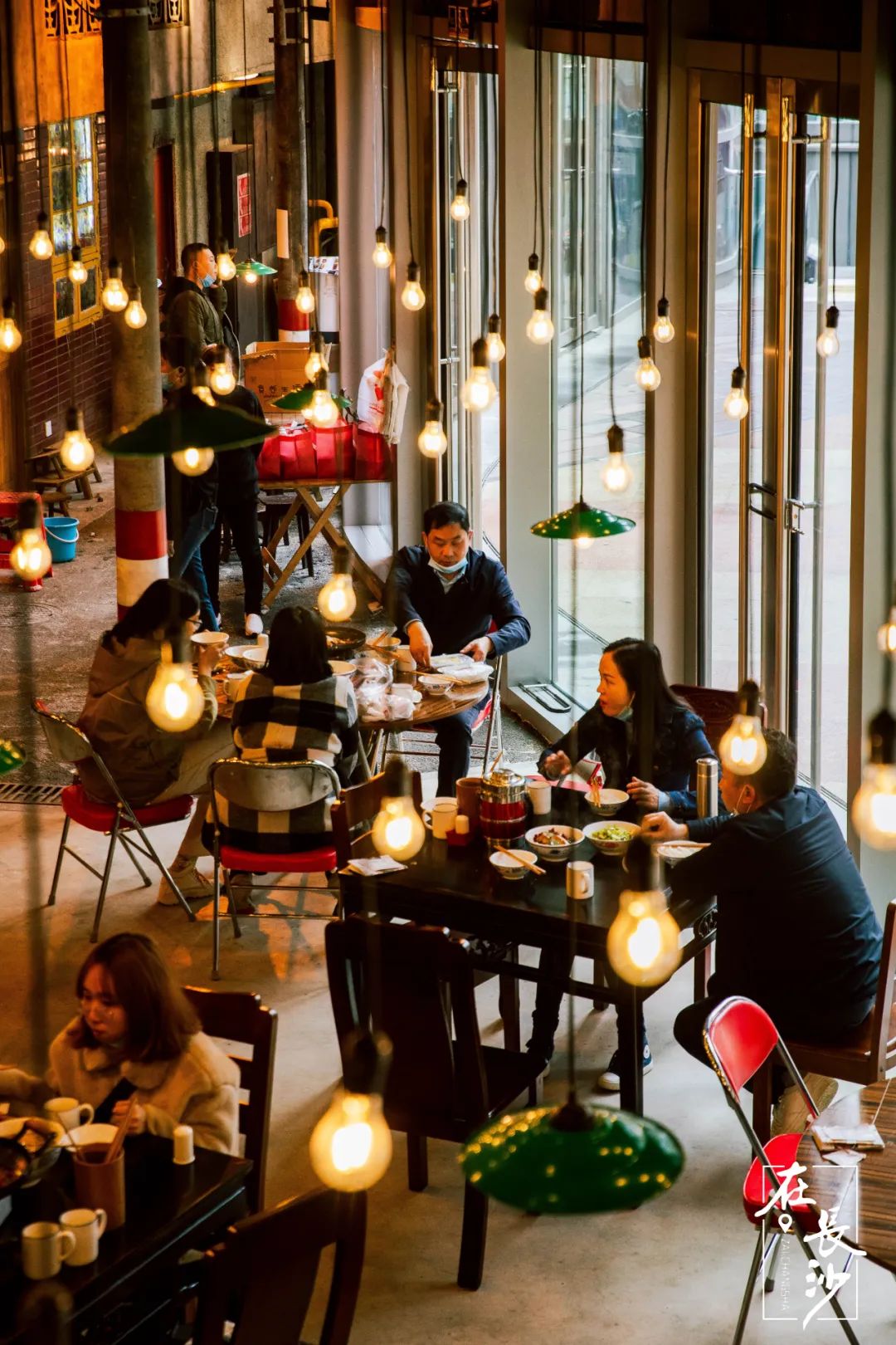 暴走长沙街头，曾经红极一时的“网红”店现在