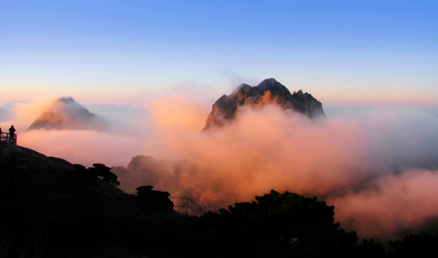 中国20个美艳绝伦的景观，你去过10个就算旅游达人啦