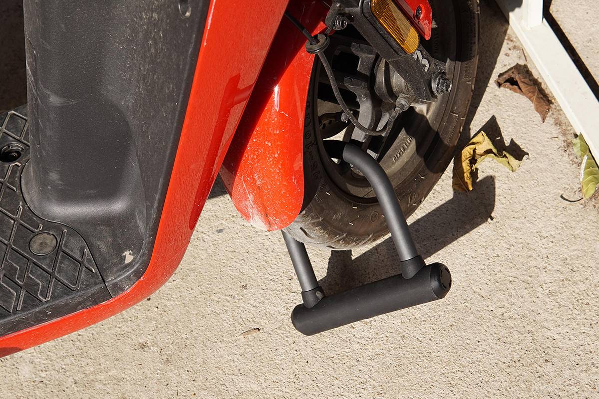 为爱车带来双份安全感：易锁宝智能U型锁，小米米家好物体验