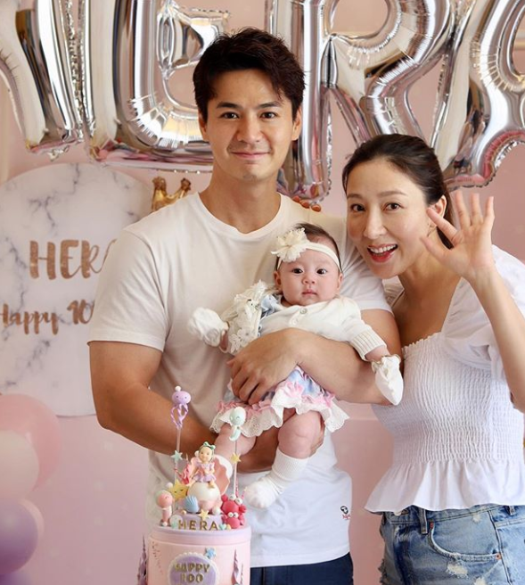 羅仲謙楊怡夫妻宣布改名，曬一家三口溫馨合照，新名字寓意好