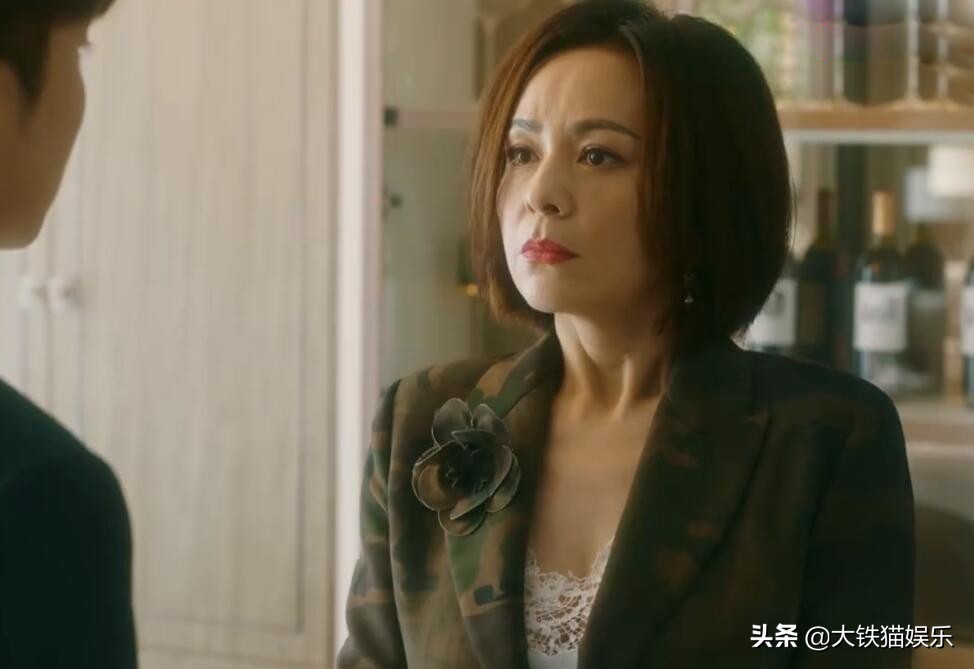 8位沒“少女感”的女星，20多歲時顯老，同齡人老了她們卻反超了