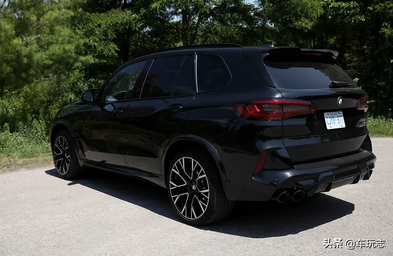 2020宝马X5 M竞赛版：西装猛兽的最佳代表SUV