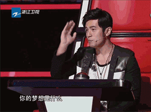“音乐疯子”张玮：从high歌爆红到跑龙套，一手好牌怎么糊的？