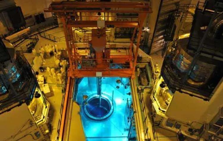 Uranium-an element from pigment to nuclear fuel - iNEWS