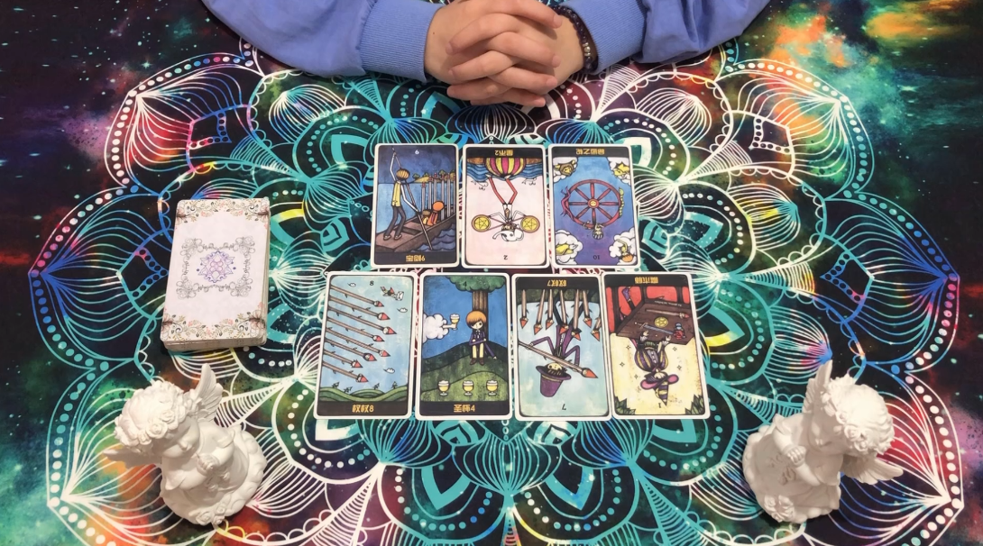 靈月塔羅 射手座6月運勢 看不清前方的路 似乎黑暗是無止境的 靈月塔羅 Mdeditor